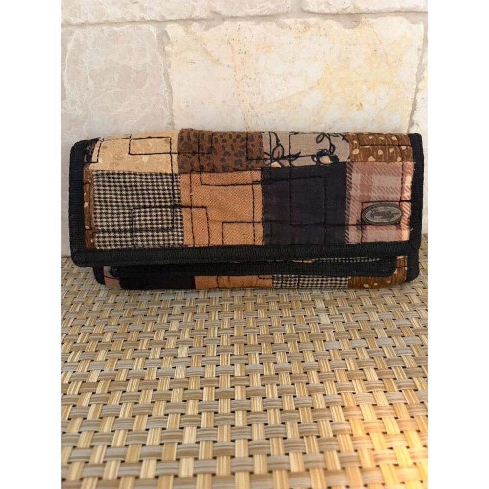 Donna sharp vintage wallet